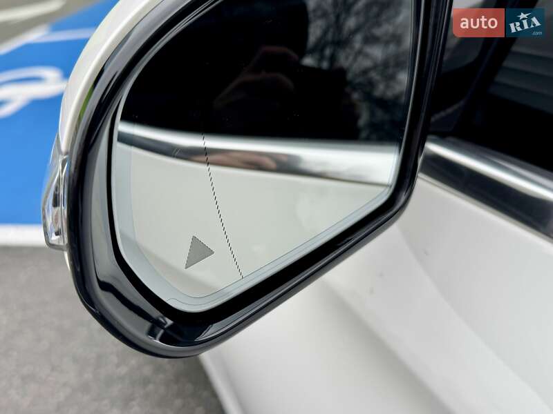 Седан Mercedes-Benz E-Class 2017 в Киеве