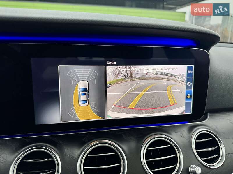 Седан Mercedes-Benz E-Class 2017 в Киеве