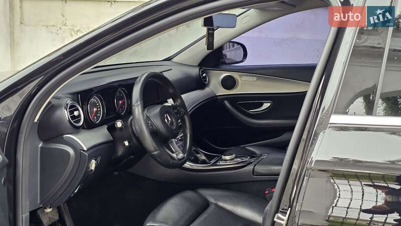 Універсал Mercedes-Benz E-Class 2016 в Тернополі