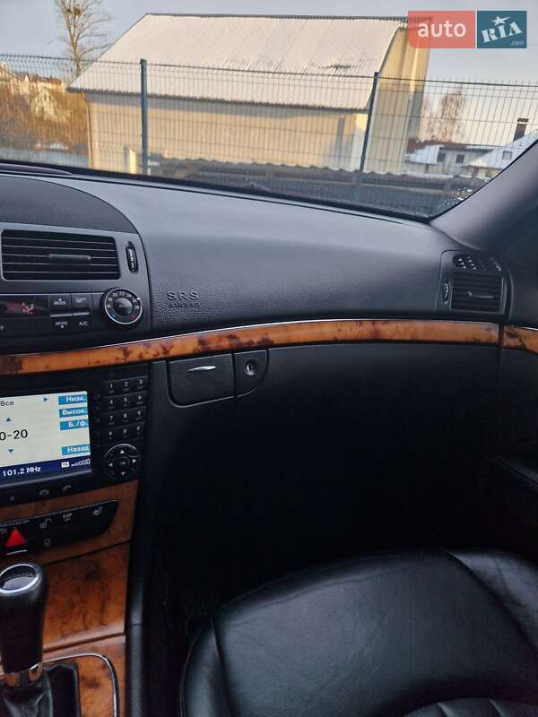 Седан Mercedes-Benz E-Class 2008 в Хмельницькому фото 27 Седан Mercedes-Benz E-Class 2008 в Хмельницькому