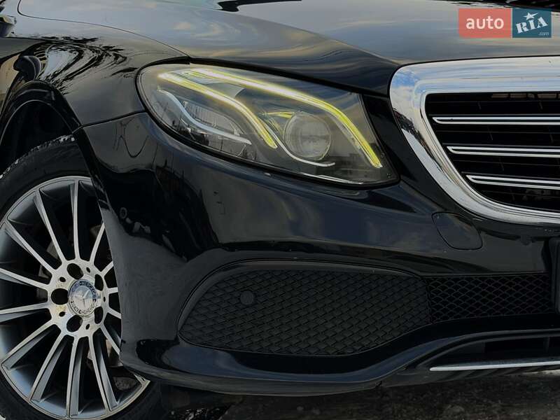 Седан Mercedes-Benz E-Class 2016 в Киеве