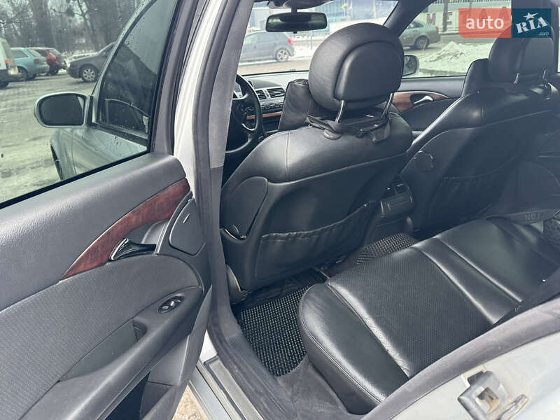 Седан Mercedes-Benz E-Class 2002 в Житомире фото 12 Седан Mercedes-Benz E-Class 2002 в Житомире
