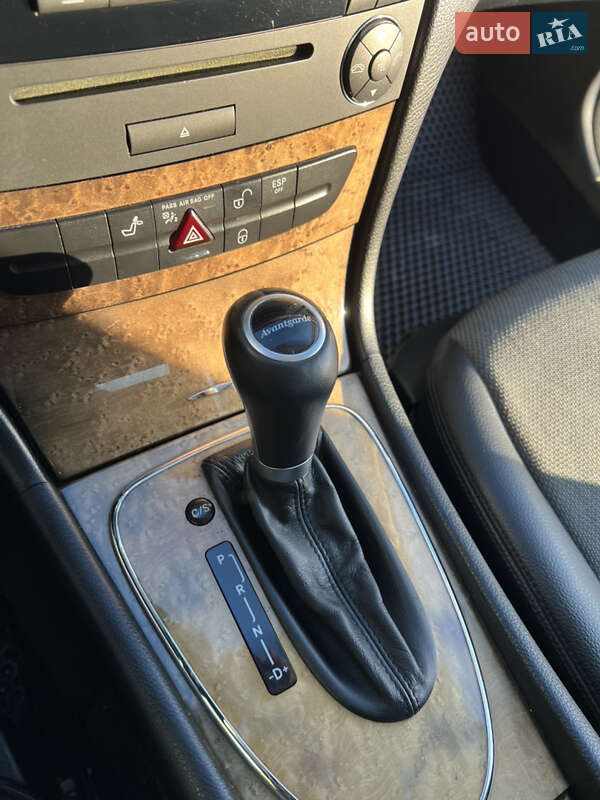 Седан Mercedes-Benz E-Class 2006 в Луцке