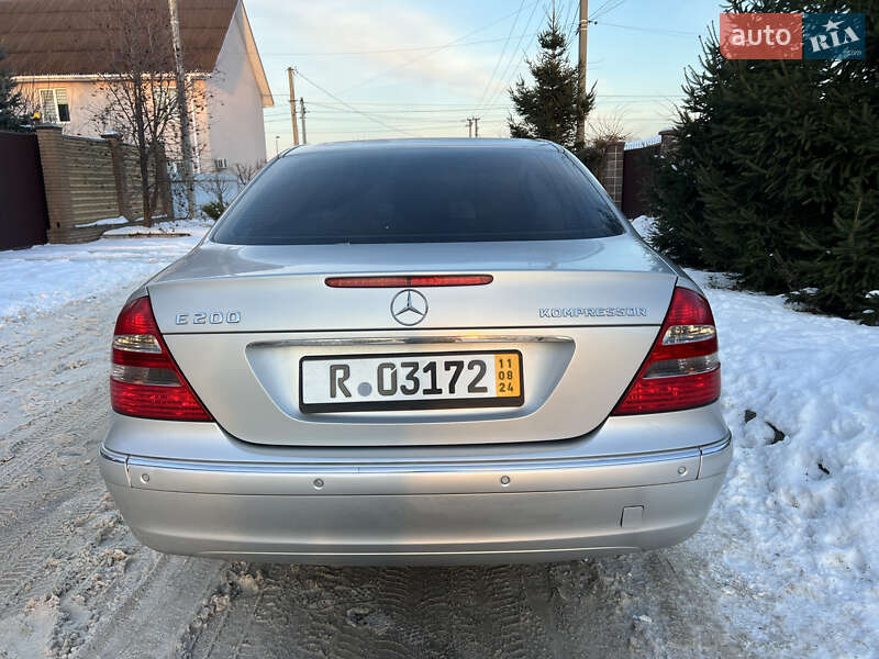 Седан Mercedes-Benz E-Class 2004 в Киеве фото 11 Седан Mercedes-Benz E-Class 2004 в Киеве