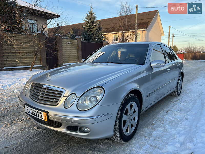 Седан Mercedes-Benz E-Class 2004 в Киеве фото 36 Седан Mercedes-Benz E-Class 2004 в Киеве