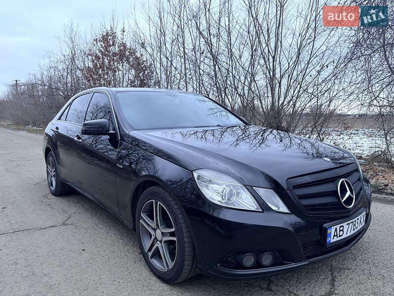 Mercedes-Benz E-Class 2010