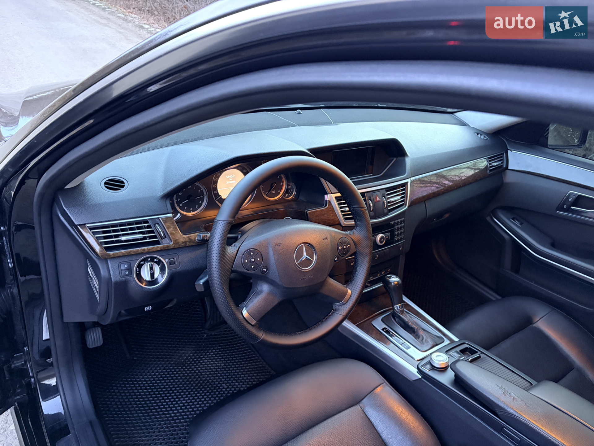 2010 Mercedes-Benz E-klasse - мініатюра 9