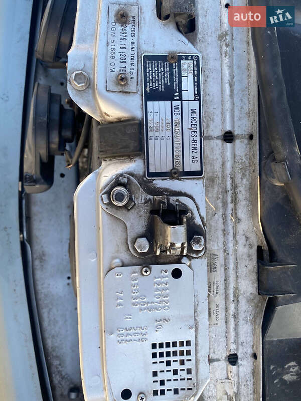 Універсал Mercedes-Benz E-Class 1995 в Києві фото 28 Універсал Mercedes-Benz E-Class 1995 в Києві