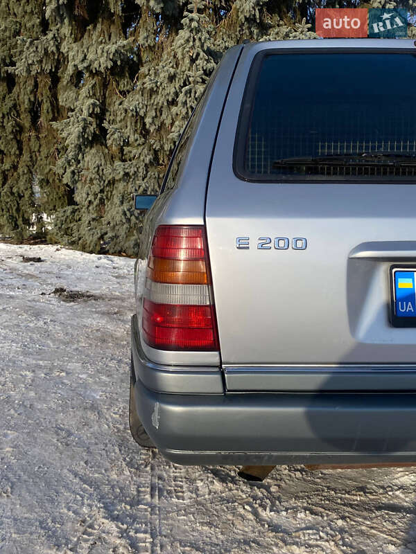 Універсал Mercedes-Benz E-Class 1995 в Києві фото 38 Універсал Mercedes-Benz E-Class 1995 в Києві