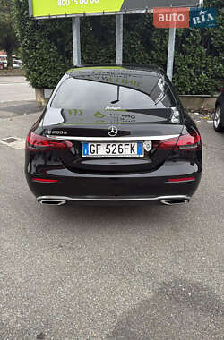 Седан Mercedes-Benz E-Class 2021 в Черновцах