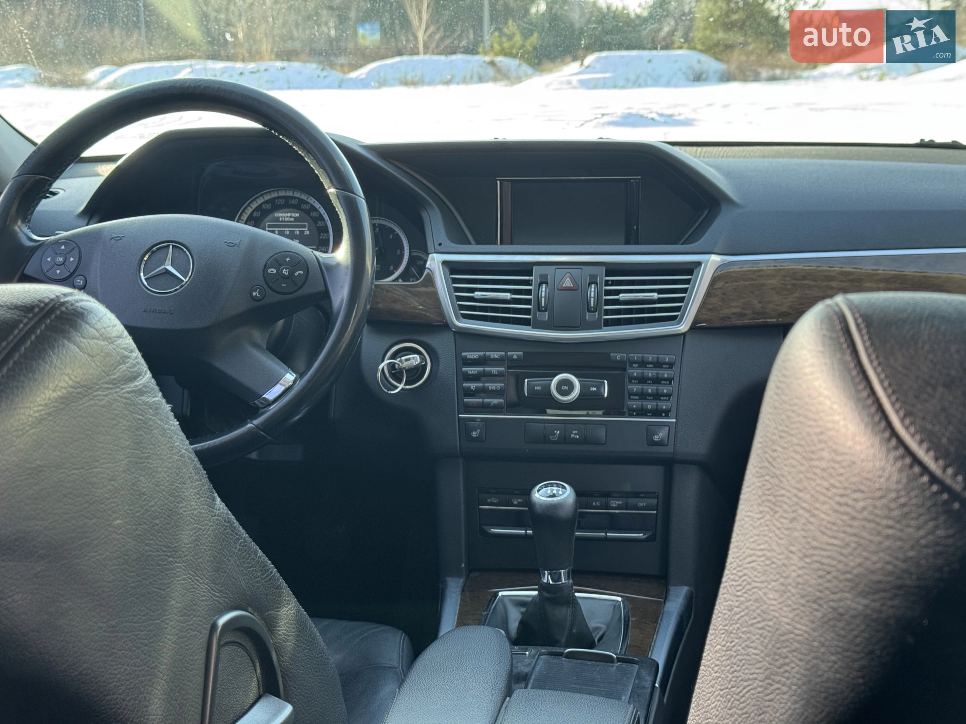 2010 Mercedes-Benz E-klasse - мініатюра 28
