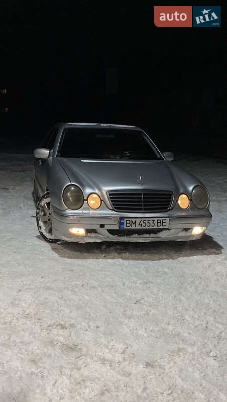Mercedes-Benz E-Class 2001