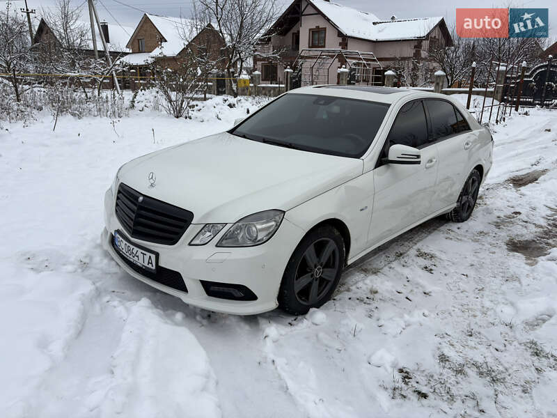 Седан Mercedes-Benz E-Class 2009 в Кам'янець-Подільському фото 18 Седан Mercedes-Benz E-Class 2009 в Кам'янець-Подільському