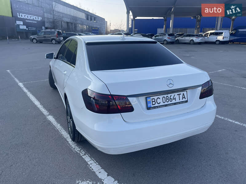 Седан Mercedes-Benz E-Class 2009 в Кам'янець-Подільському фото 42 Седан Mercedes-Benz E-Class 2009 в Кам'янець-Подільському