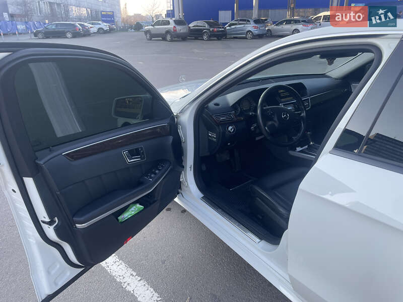 Седан Mercedes-Benz E-Class 2009 в Кам'янець-Подільському фото 62 Седан Mercedes-Benz E-Class 2009 в Кам'янець-Подільському