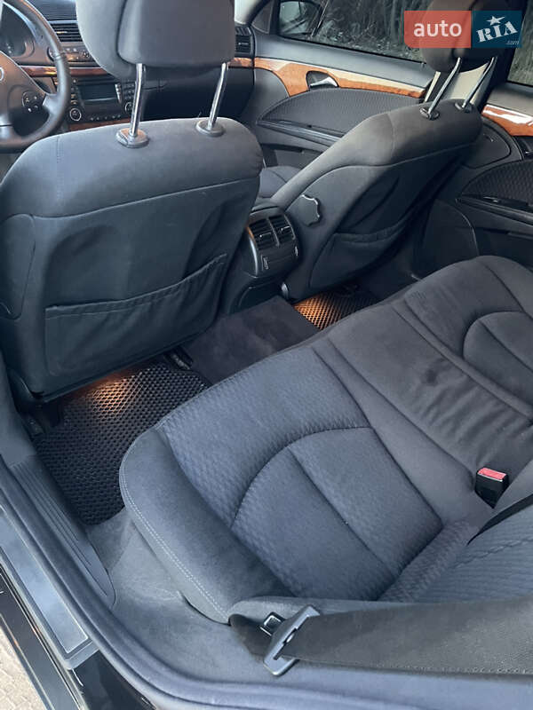 Седан Mercedes-Benz E-Class 2004 в Любомле фото 23 Седан Mercedes-Benz E-Class 2004 в Любомле