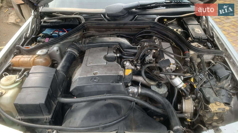 Седан Mercedes-Benz E-Class 1995 в Южном фото 3 Седан Mercedes-Benz E-Class 1995 в Южном