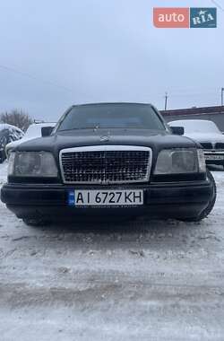 Седан Mercedes-Benz E-Class 1994 в Боярке