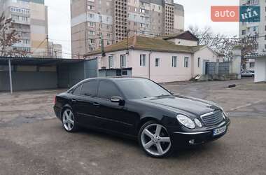 Седан Mercedes-Benz E-Class 2005 в Николаеве
