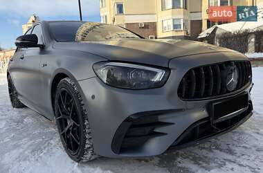 Седан Mercedes-Benz E-Class 2022 в Киеве