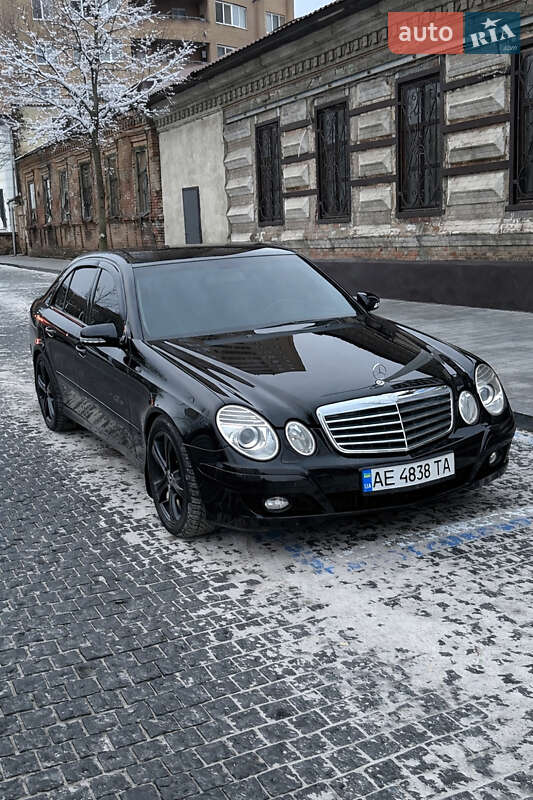 Mercedes-Benz E-Class 2006