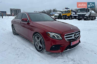 Седан Mercedes-Benz E-Class 2018 в Львові