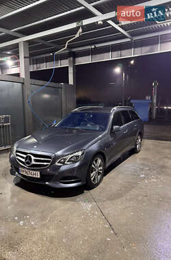 Универсал Mercedes-Benz E-Class 2013 в Житомире
