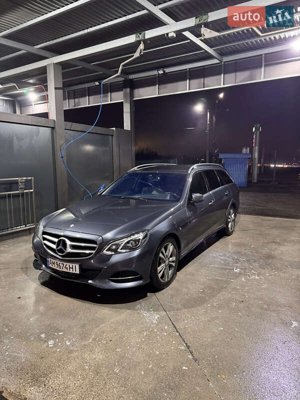 Mercedes-Benz E-Class 2013