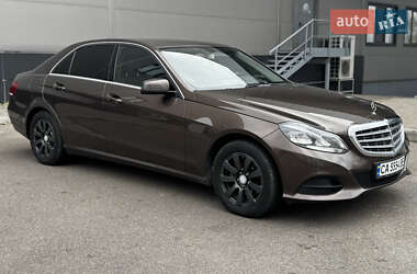 Седан Mercedes-Benz E-Class 2014 в Киеве