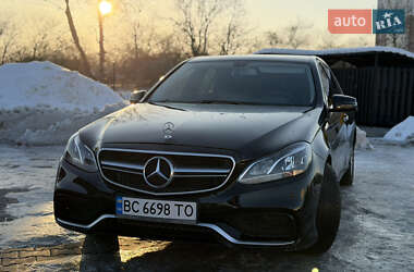 Седан Mercedes-Benz E-Class 2014 в Львове