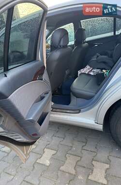 Седан Mercedes-Benz E-Class 2006 в Львове