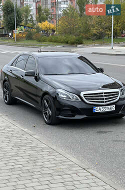 Седан Mercedes-Benz E-Class 2014 в Черкассах