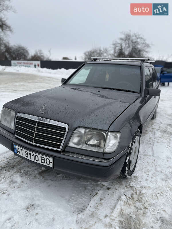 Mercedes-Benz E-Class 1994 Mercedes-Benz E-Class 1994
