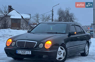 Седан Mercedes-Benz E-Class 2000 в Дрогобыче