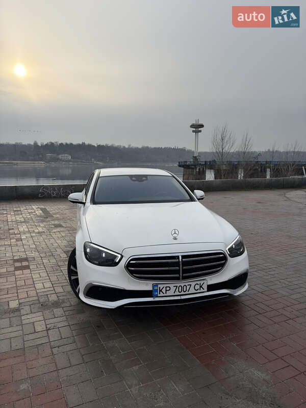 Седан Mercedes-Benz E-Class 2020 в Запорожье