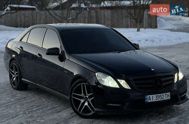 Седан Mercedes-Benz E-Class 2012 в Чернигове