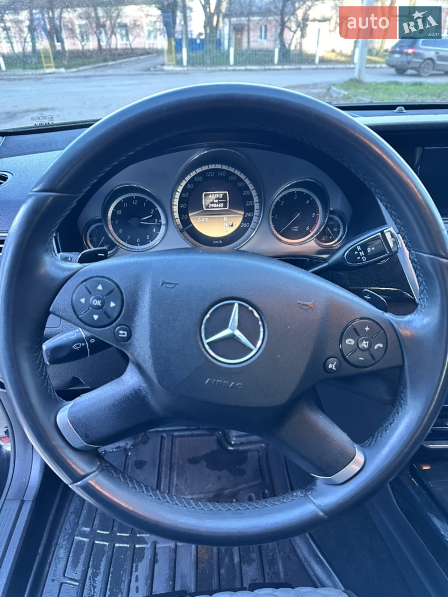 2012 Mercedes-Benz E-klasse - мініатюра 2