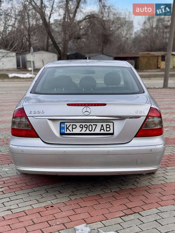 Седан Mercedes-Benz E-Class 2007 в Запорожье