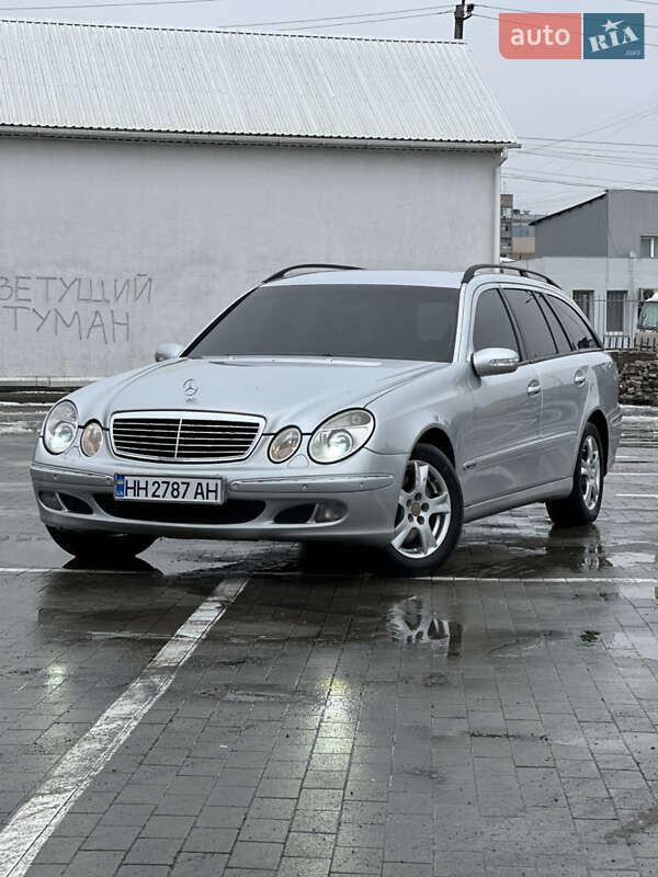 Mercedes-Benz E-Class 2003 Mercedes-Benz E-Class 2003