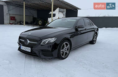 Седан Mercedes-Benz E-Class 2016 в Киеве