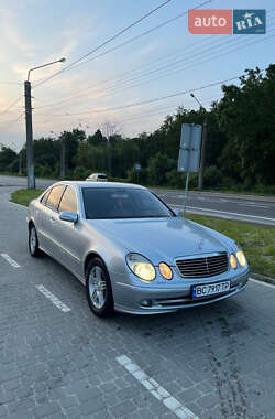 Седан Mercedes-Benz E-Class 2005 в Львові