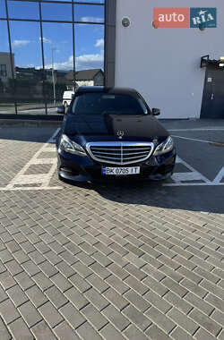 Седан Mercedes-Benz E-Class 2013 в Ровно