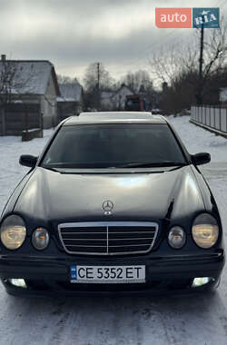 Седан Mercedes-Benz E-Class 2000 в Черновцах