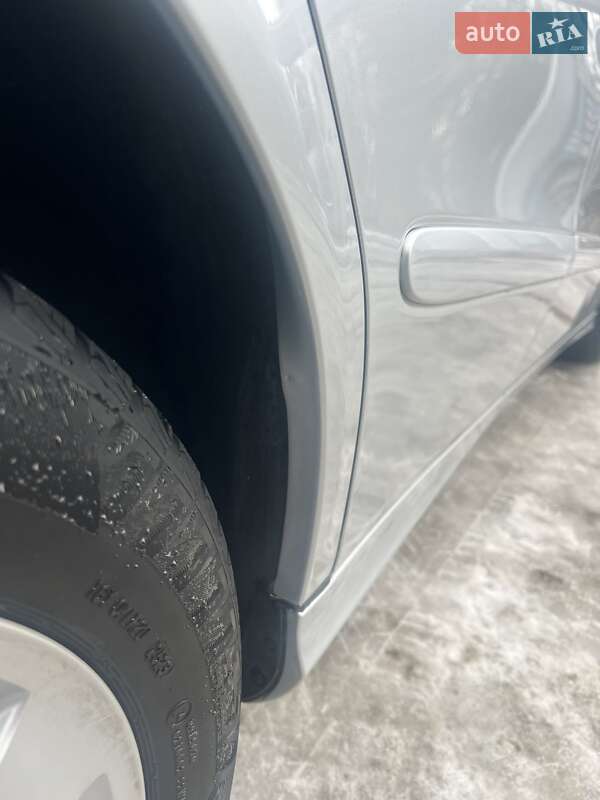 Седан Mercedes-Benz E-Class 2006 в Луцке