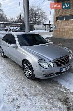Седан Mercedes-Benz E-Class 2003 в Києві