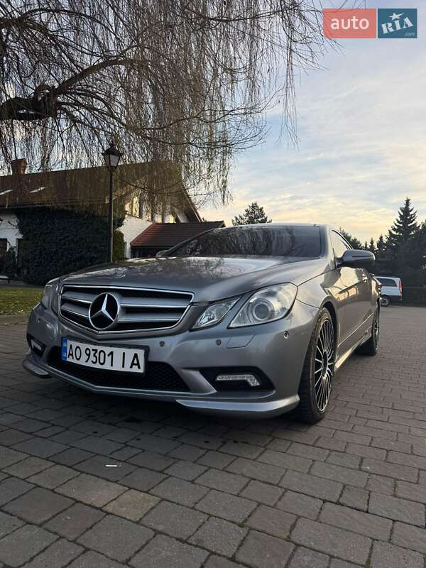 Mercedes-Benz E-Class 2009