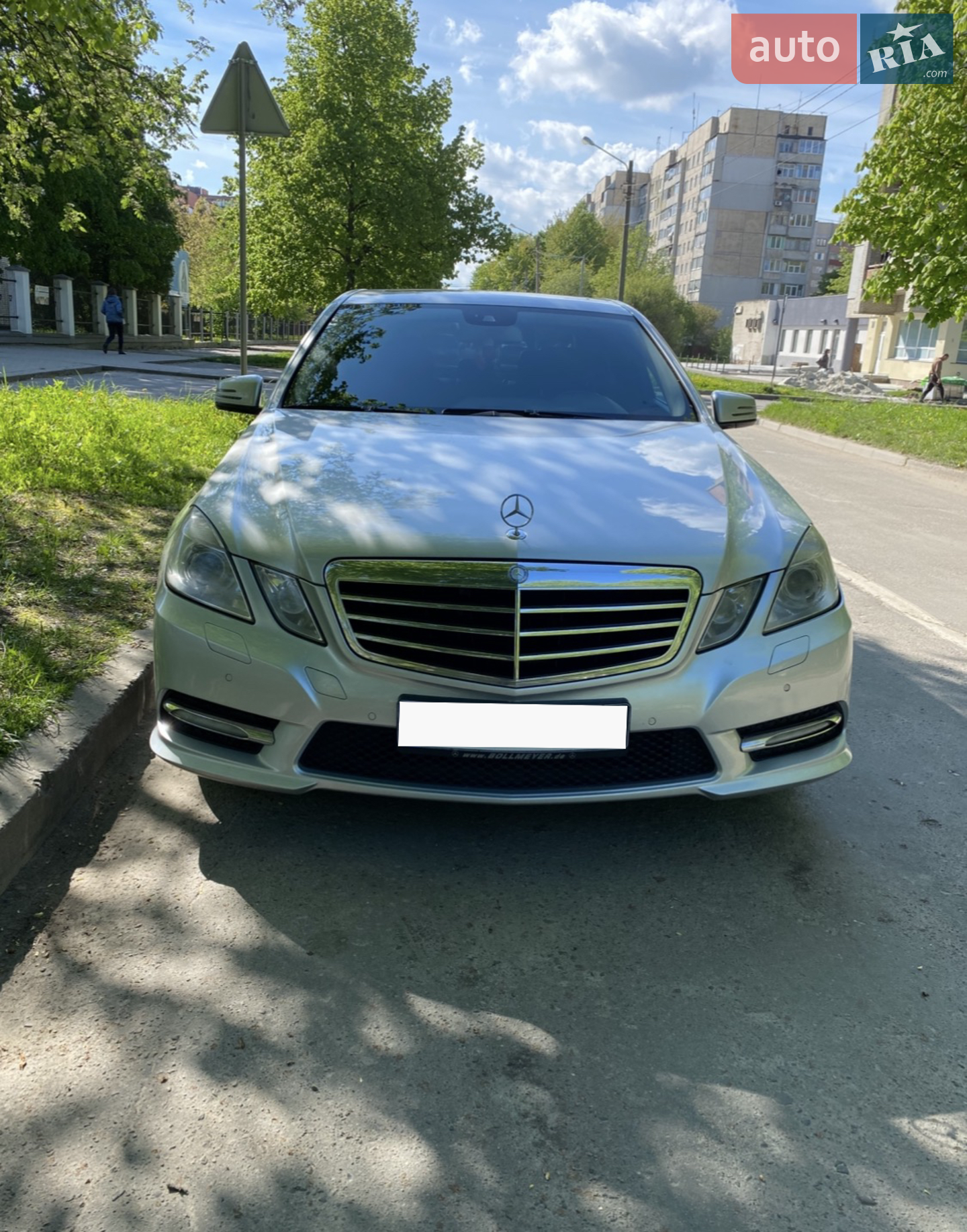 2011 Mercedes-Benz E-klasse - мініатюра 2