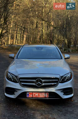Седан Mercedes-Benz E-Class 2018 в Львове