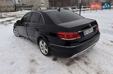 Седан Mercedes-Benz E-Class 2010 в Калуше