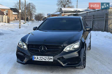 Седан Mercedes-Benz E-Class 2013 в Нововолынске